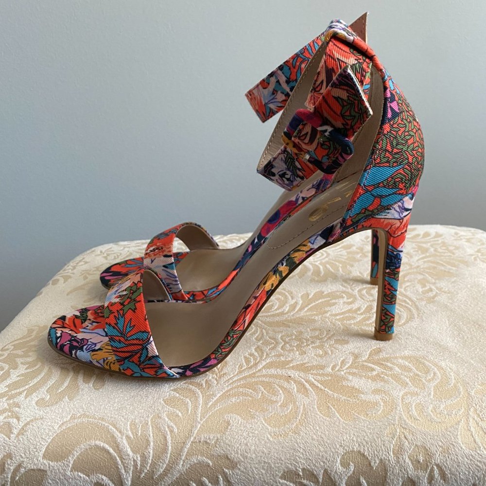 Mix No. 6 Sandals NWOT - Picture 2 of 6